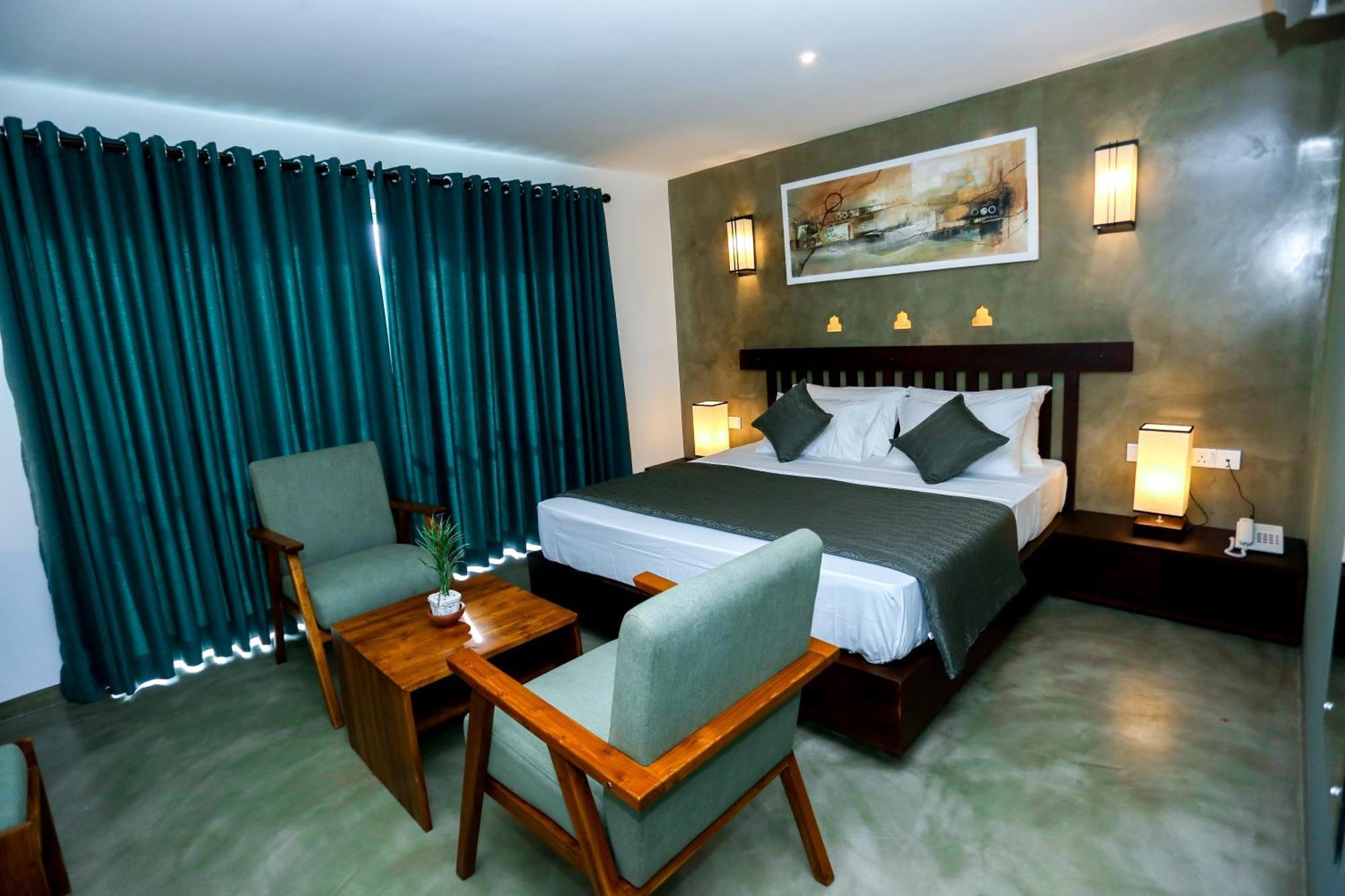 Riviera Tide Hotel Bentota Bagian luar foto